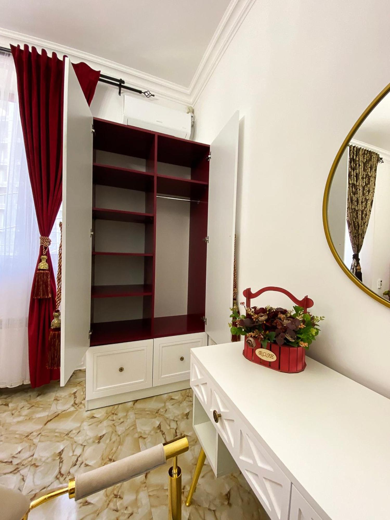יירבאן Shirbakyan Boutique Hotel & Apartments מראה חיצוני תמונה